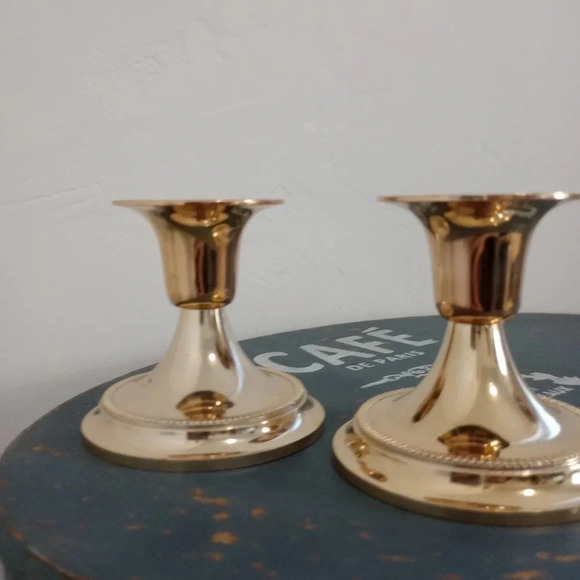 VINTAGE Candlestick Duo Brass Brushed Metal Golden Candle Decor Set Cottagecore - Picture 3 of 6